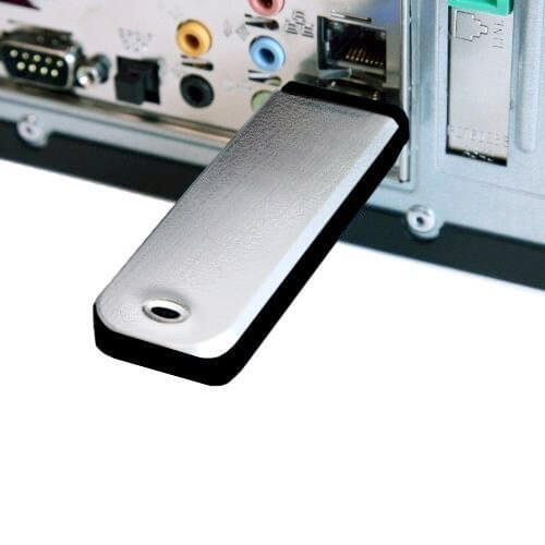 Voice-Recorder-8GB-Plug-and-Record USB Voice Recorder